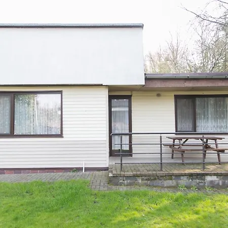 Oaza Blonie Standard - 3 Domek letniskowy